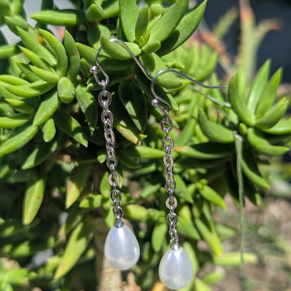 Hypoallergenic Stainless Steel Freshwater Pearl Drop Earrings - Picture 3 of 3